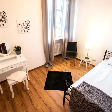Holiday home Gaestehaus Moselkloster Trittenheim