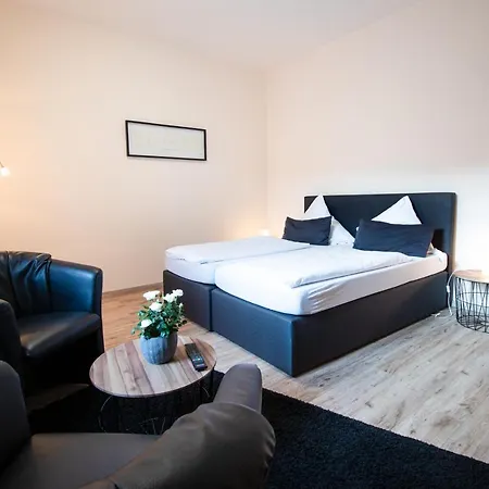 Gaestehaus Moselkloster * Trittenheim