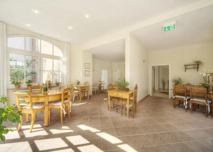 Gaestehaus Moselkloster Trittenheim