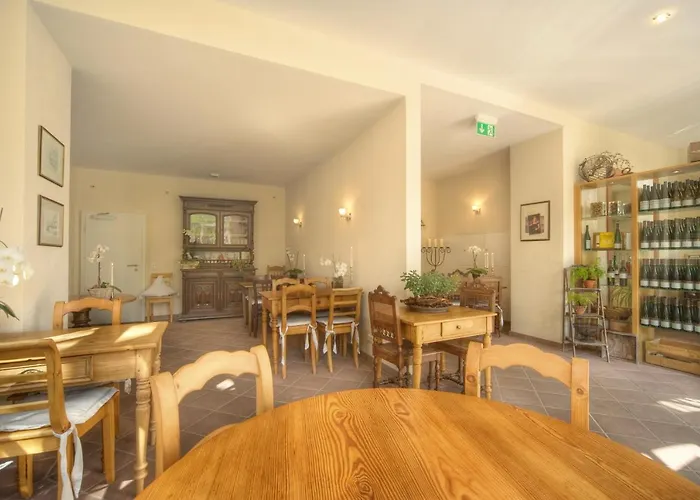 Gaestehaus Moselkloster *